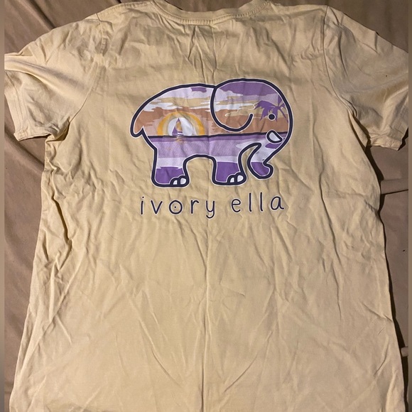 ivory ella Tops - Size small ivory Ella short sleeve shirt